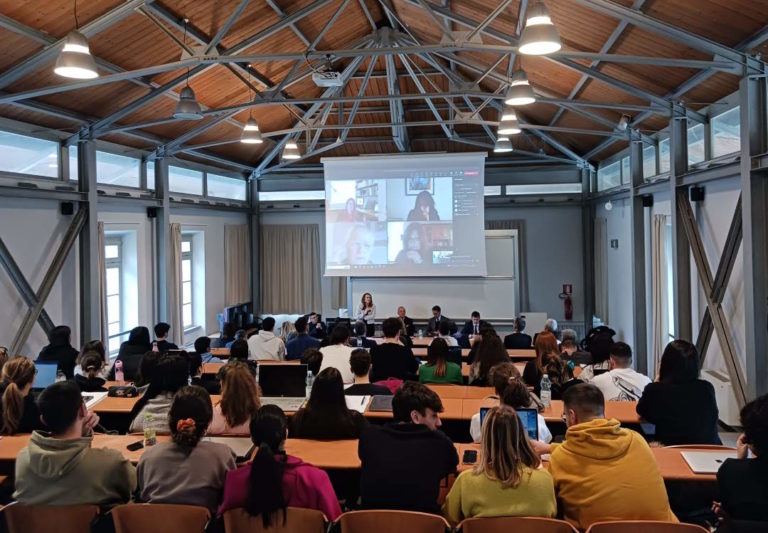 Il potere pubblico nella digital transition tra rischi ed opportunità