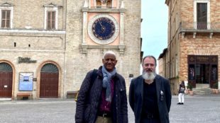 Carlo Lucarelli e il colonialismo italiano: “E’ importante creare un immaginario di quel periodo storico” 