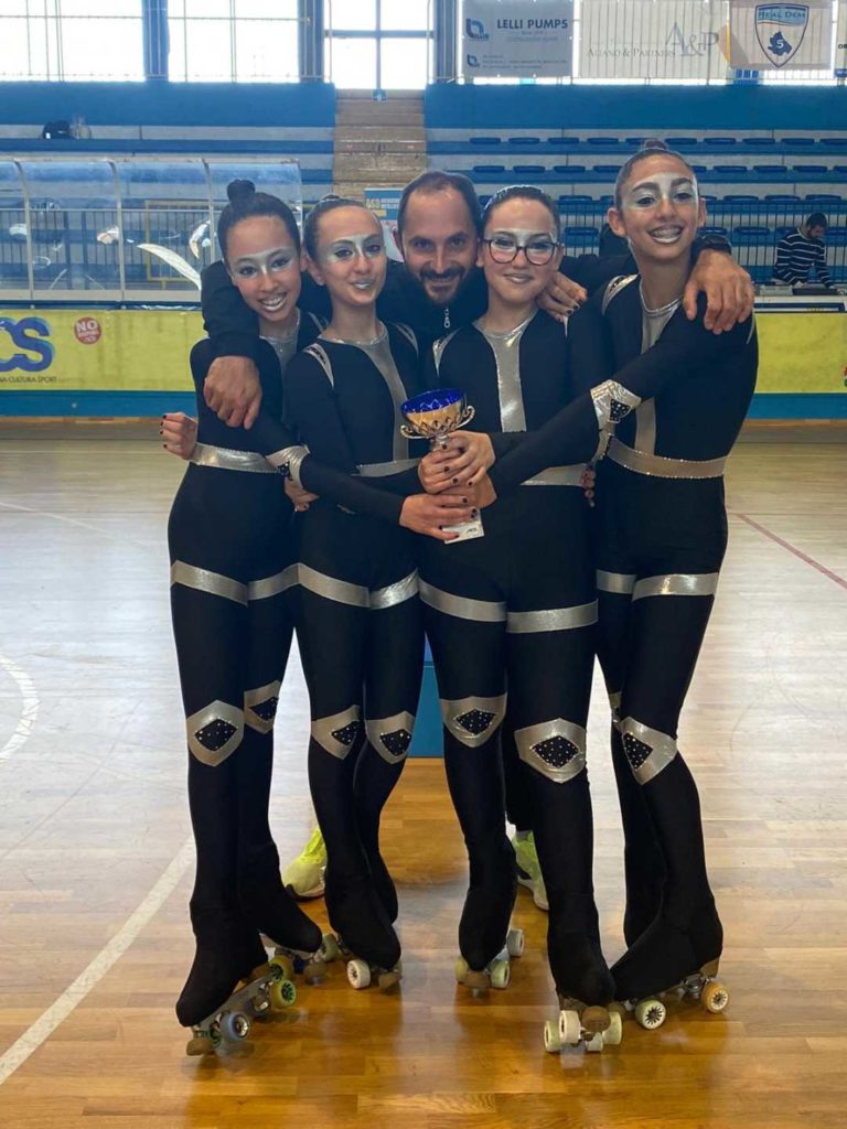 Pattinaggio Artistico: Ottimi risultati per la Diavoli Verde Rosa in diverse specialità