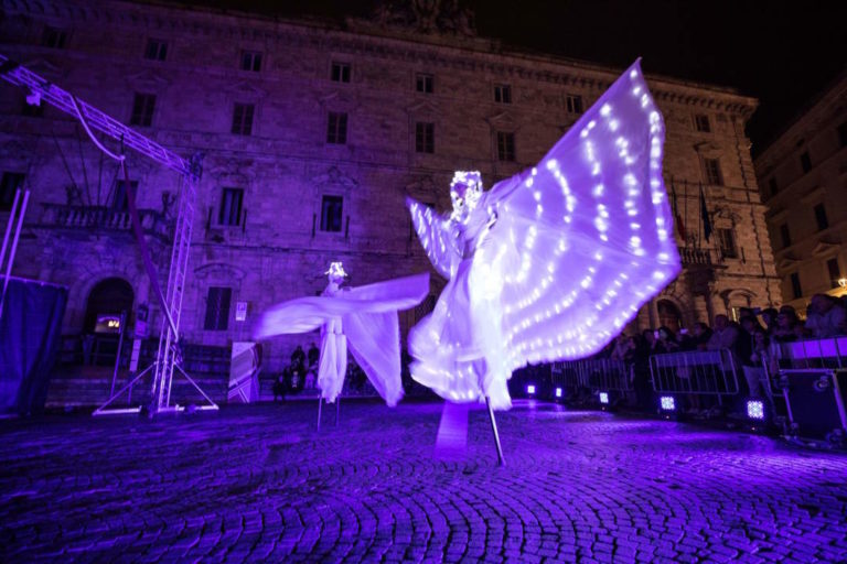 La Compagnia dei Folli, “Il lago Incantato” per chiudere il Festival dell’Appennino