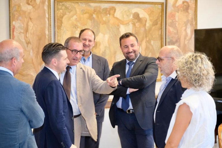 Messa in sicurezza delle aree ex Elettrocarbonium: consegnato ufficialmente il cantiere alla ditta aggiudicataria