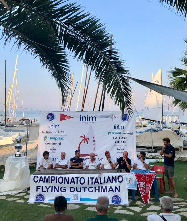 Vela, il Campionato Italiano della Classe Flying Dutchman salpa da San Benedetto