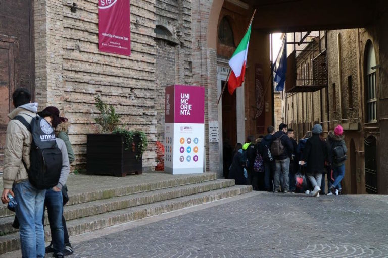 Università di Macerata, nuovi servizi per il benessere psicologico  