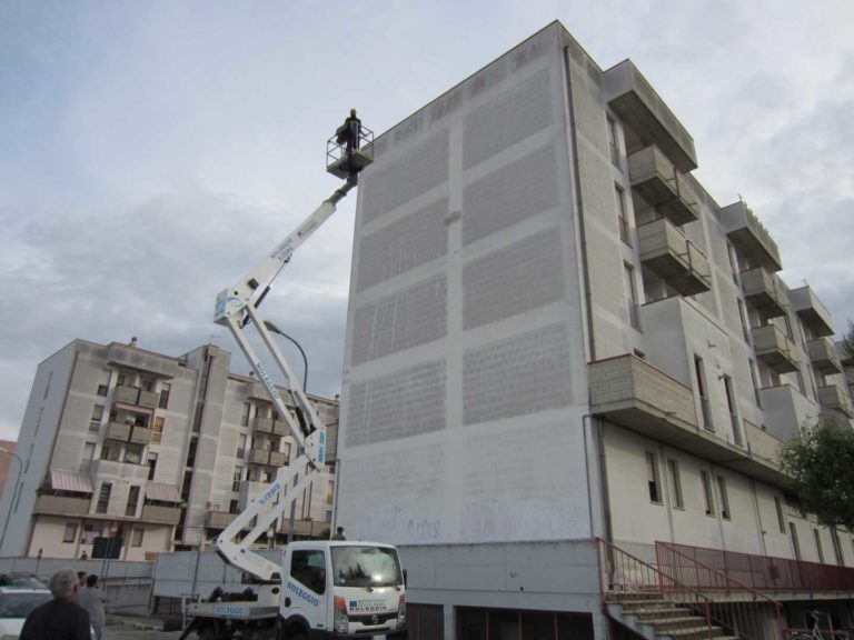 MAM, Museo d’Arte sul Mare: MURALI “COPERTI”