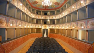 Al Teatro Mercatini di Ripatransone protagonista il teatro amatoriale piceno di qualità 
