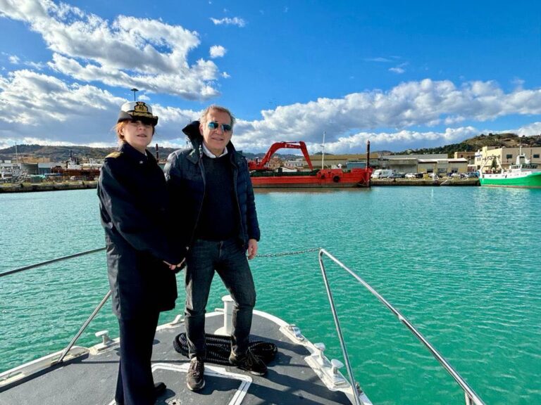 Soddisfazione per il dragaggio all’imboccatura del porto