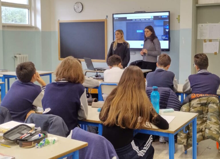 Studenti del Capriotti insegnanti per un giorno nelle scuole primarie e secondarie