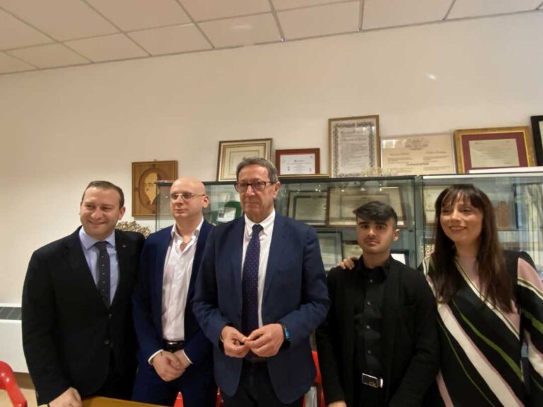 Sanità in Ast 5 e Ambito Territoriale Sociale 21, la parola a Forza Italia