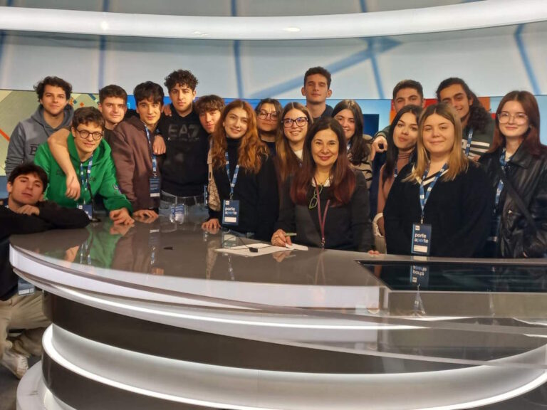 La classe 5E del Liceo Rosetti alla sede Rai di Ancona nell’ambito dell’Alternanza Scuola Lavoro