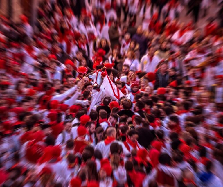 Luca Cameli: da San Benedetto del Tronto a Trieste per raffigurare il Carnevale Storico di Offida