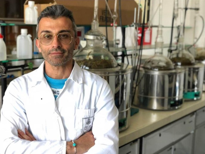 Grazie alla ricerca UniCam, studiata una tecnologia innovativa per ottenere un succo di melograno di alta qualità