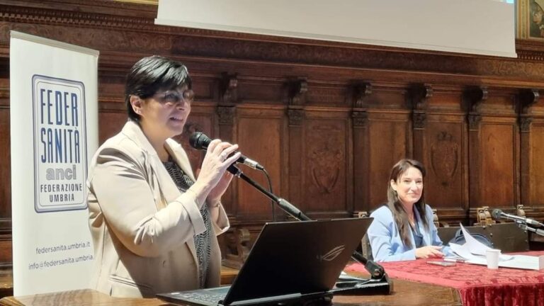 Lo sviluppo delle cure primarie e dell’integrazione sociosanitaria nelle aree interne: Regione Umbria e Regione Marche a confronto