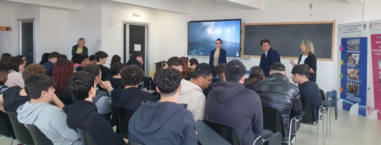 Educazione civica sul tema del rapporto uomo/ambiente: collaborazione Lega Navale ed Alberghiero Buscemi