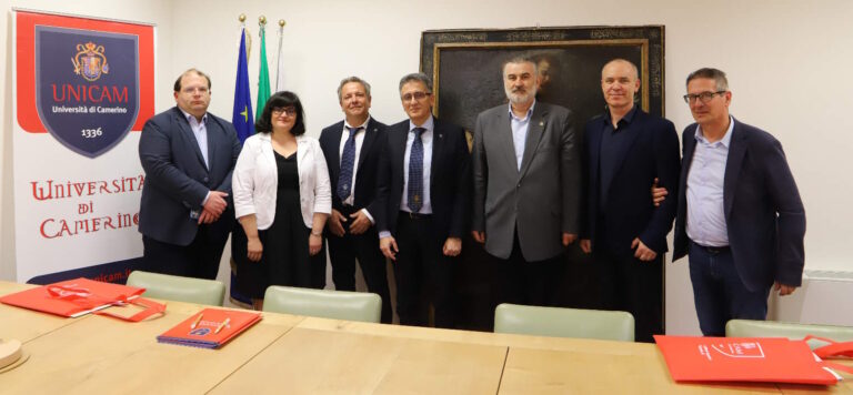 ACCORDO DI COLLABORAZIONE TRA L’UNIVERSITA’ DI CAMERINO L’UNIVERSITA’ “PETRE ANDREI” DI IASI IN ROMANIA