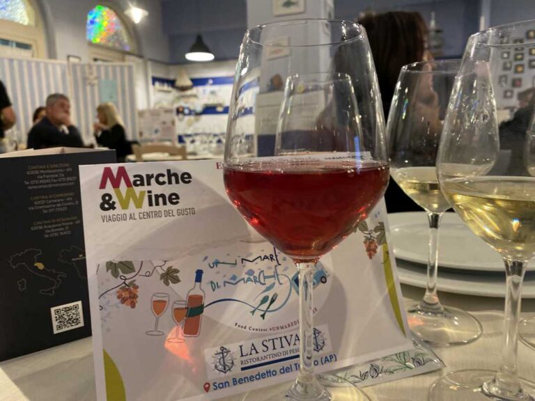 Continua il successo con il 2° appuntamento Ciclo di degustazioni “Dalla Vigna alla Tavola” “UnMarediMarche”