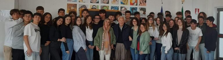 CLAUDIO SPERANZA AL LICEO ROSETTI. Il cinereporter Rai ha raccontato con le sue immagini i conflitti contemporanei