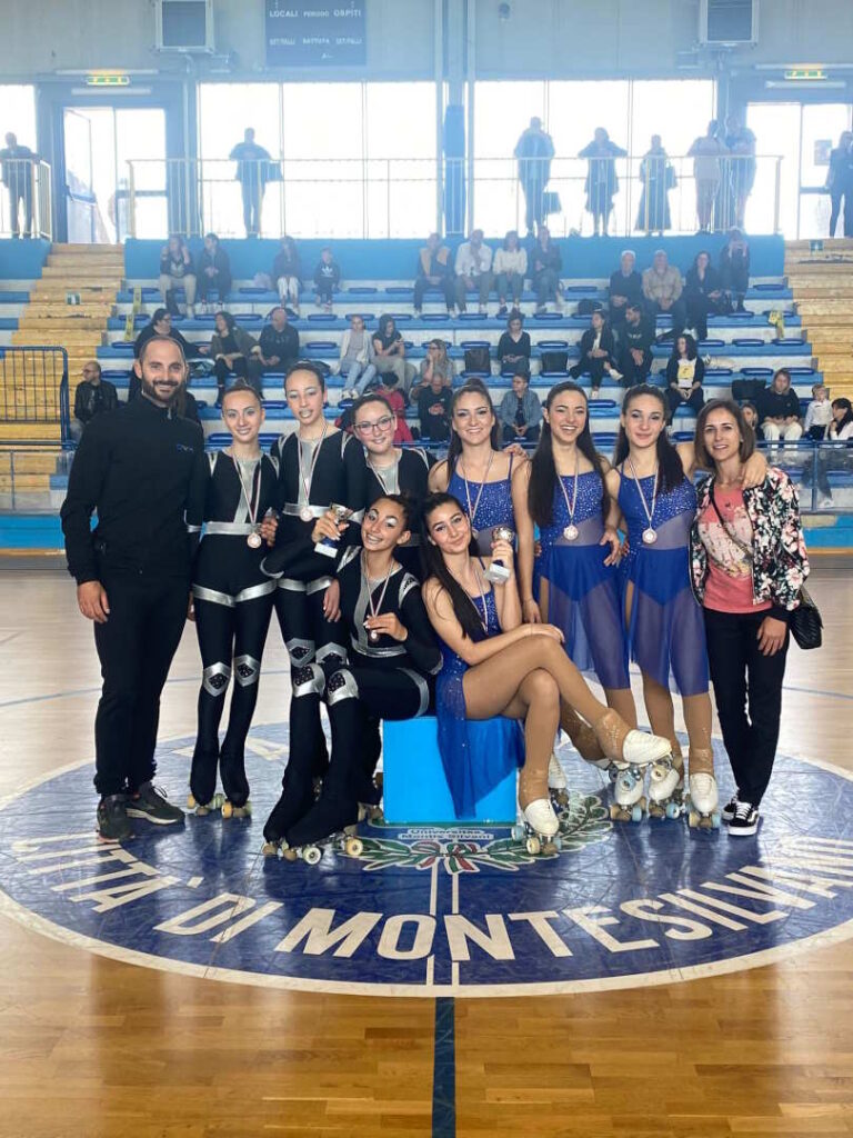 Pattinaggio Artistico: 2 ori per i quartetti della Diavoli Verde Rosa alla Rassegna Regionale Aics a Montesilvano