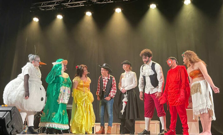  Applausi a Pedaso per la compagnia Rattattù: il Premio Capponi convince sempre più