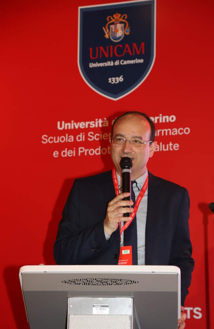 Farmacologi Sif riuniti all’UniCam: “Allarme disturbi alimentari”