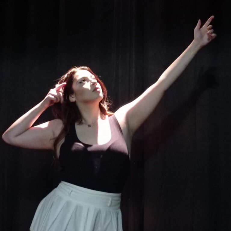 Meraviglie sublimi e denunce come frustate la lezione-saggio del Minimo Teatro