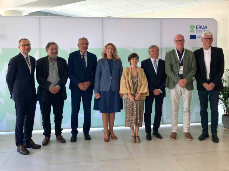 Unimc: il rettore John Mc Court a Vilnius, nuovi passi per l’Alleanza Erua