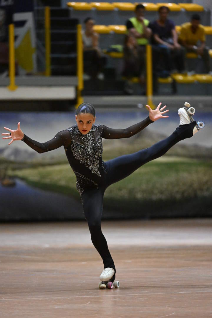 è Live Aid Marche Skate Show Sbt 2024 alla pista di pattinaggio F. Panfili