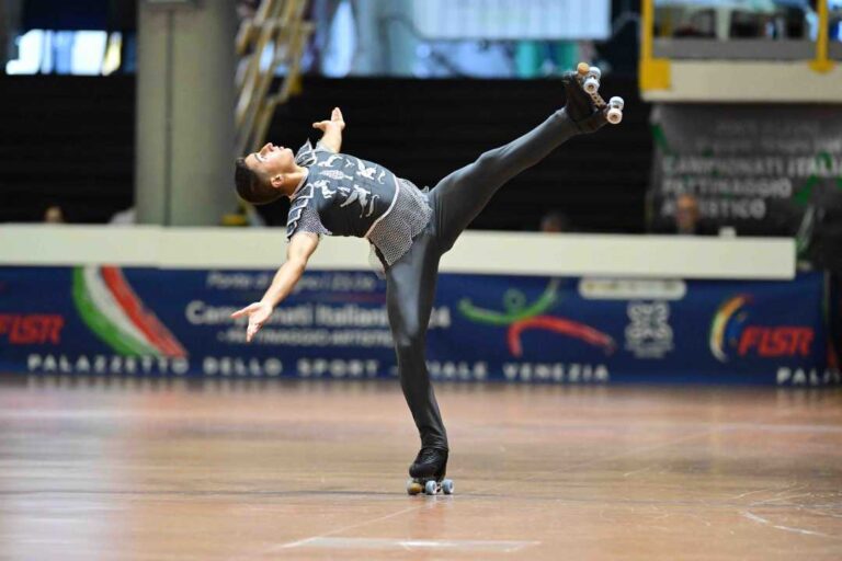 Campionati Italiani Federali di Pattinaggio Artistico: Kevin Bovara e Allegra Ionni brillano a Ponte di Legno