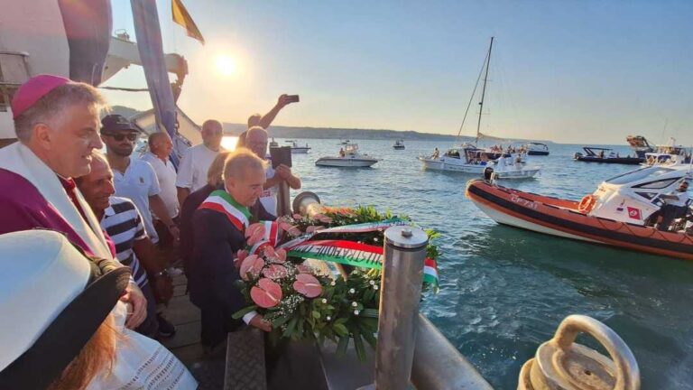 Festa della Madonna della Marina, è la Processione in mare