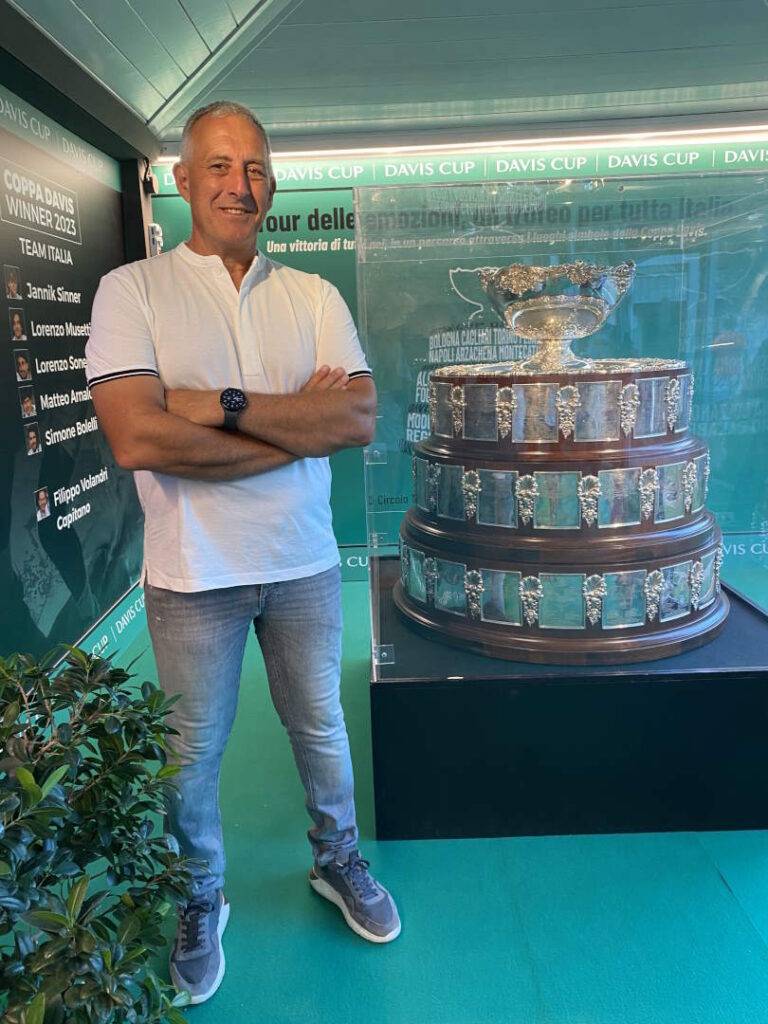 Coppa Davis esposta al Ct Maggioni