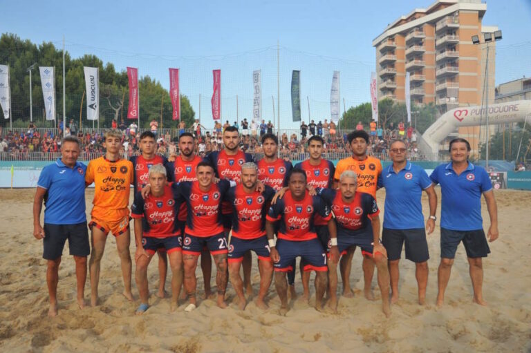 La Samb Beach Soccer lotta fino alla fine di fronte al proprio pubblico: i rossoblu escono a testa alta con amarezza e vengono battuti 6 – 4 da Catania BS