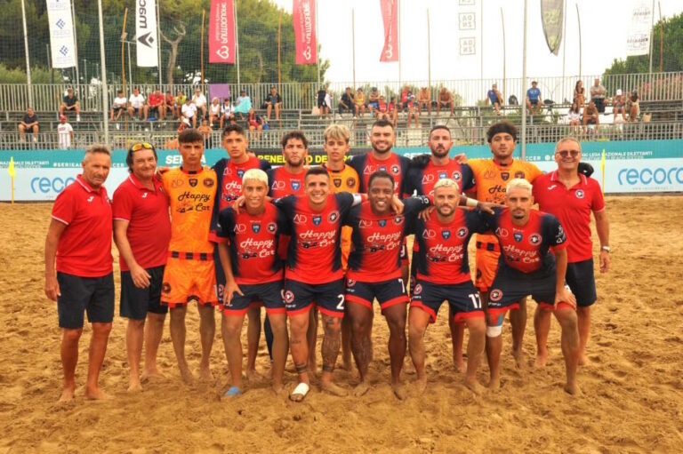 La Samb Beach Soccer batte 2 – 5 i Campioni d’Italia in carica del Viareggio: domani la finale 5° – 6° posto contro il Napoli