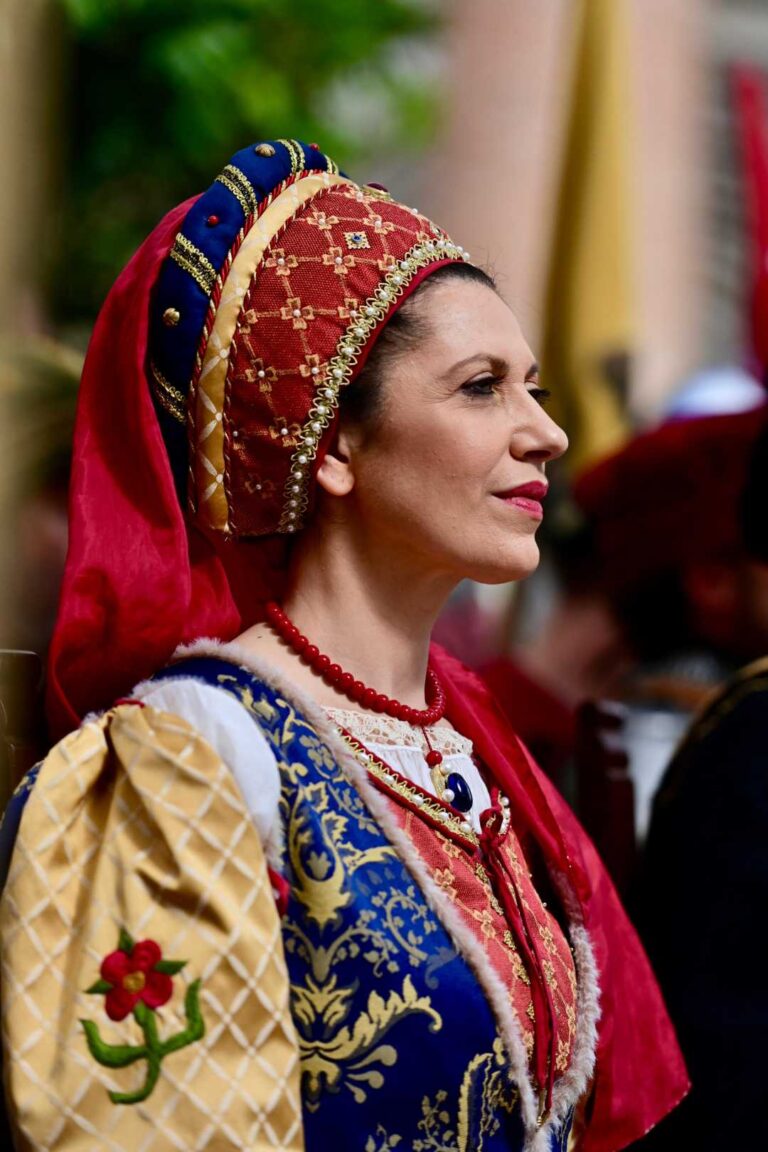 Corsa alla Spada e Palio: l’abito della signora chiude il percorso della mostra di Camerino