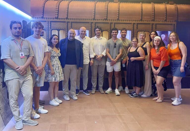 Recanati, i discendenti di emigrati marchigiani in visita al Museo dell’Emigrazione Marchigiana di Recanati