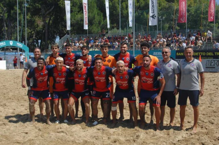 La Samb Beach Soccer conclude la stagione con una sconfitta per 2 – 6 contro il Napoli