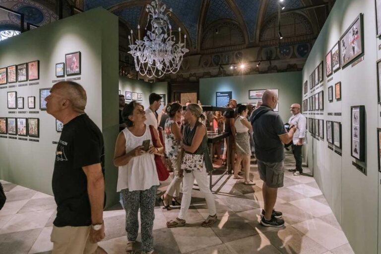 MUSICA DA GUARDARE. Copertine d’autore e vinili dal 1940 a oggi