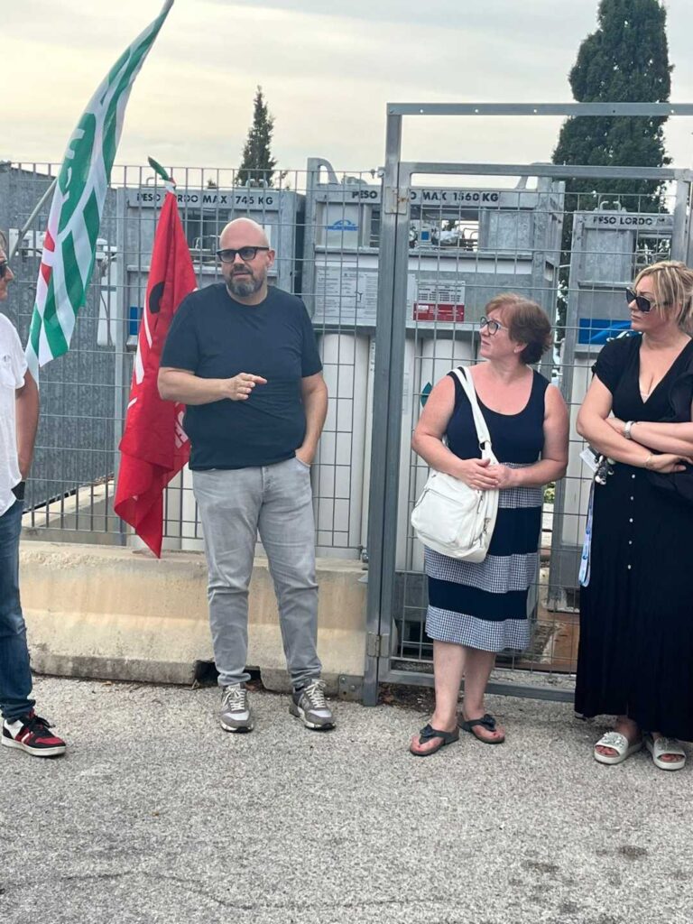 Presidio alla Rsa Ripatransone a difesa dei lavoratori, del servizio e dell’utenza