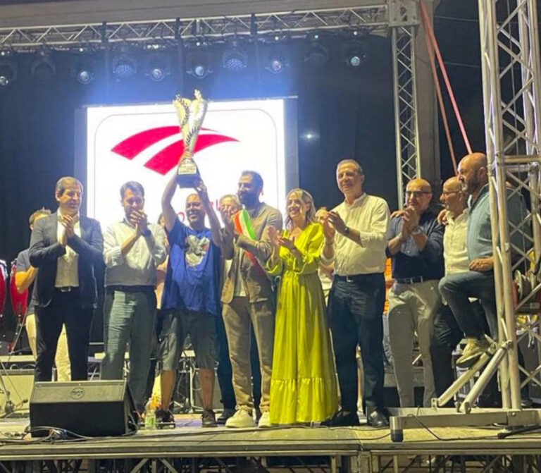 Campli, successo straordinario per la 53ª sagra della porchetta italica