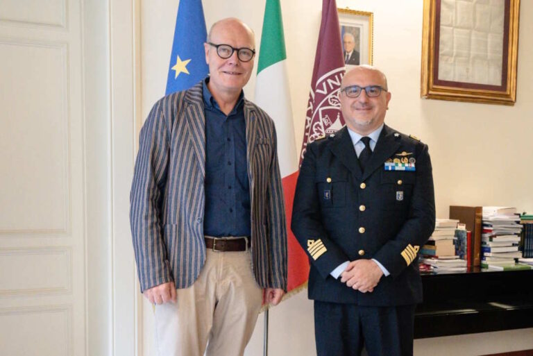 UniMc, incontro tra il rettore John McCourt e il Comandante del Centro Aviation English Marco Attanasio