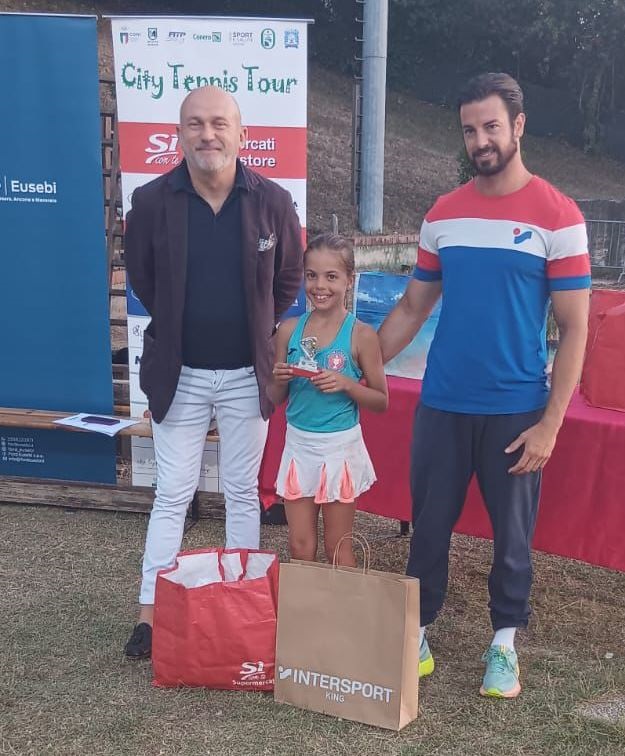 Prosegue la serie positiva di risultati per la Scuola Tennis del Circolo Montanari di Porto d’Ascoli.