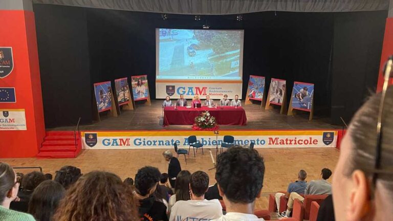 Il benvenuto di UniCam alle matricole nelle Giornate di Ambientamento