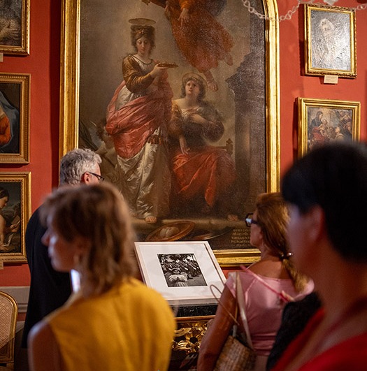 Grande successo per “SacrItalia: fotografia tra visibile e invisibile”