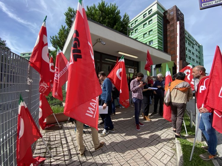 Una Vita in Attesa. Contro il Mercato della Salute