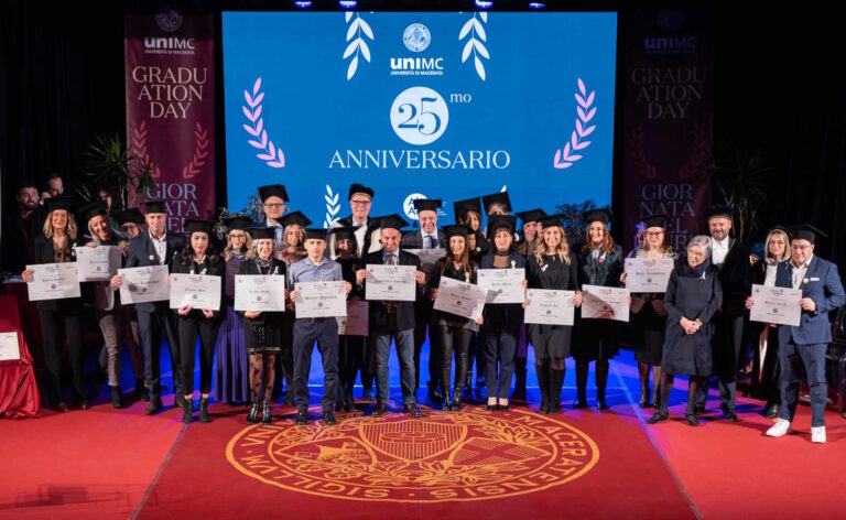 UniMc cerca i suoi laureati di 25 e 50 anni fa