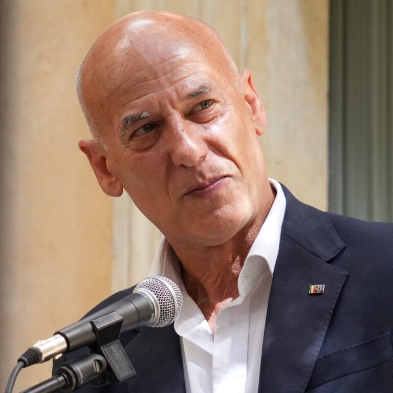 BEKO, FEDE (M5S): INCREDIBILE ASSENZA URSO IERI AL MIMIT, VENGA IN AULA