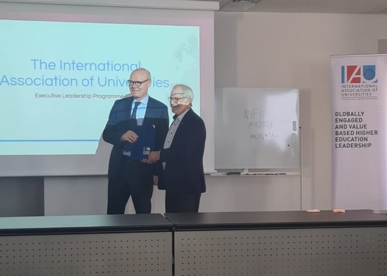 UniMc a Tokyo: il Rettore John McCourt alla Conferenza Internazionale IAU  