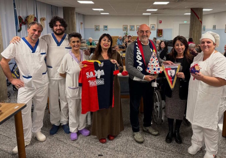 Samb, una delegazione rossoblù ha fatto visita al Centro Sociale Primavera