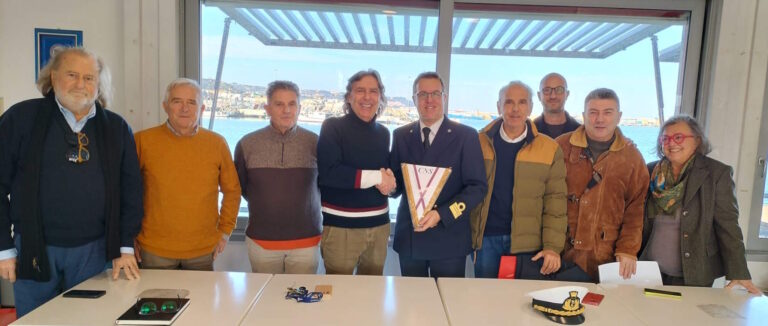 IL CIRCOLO NAUTICO SAMBENEDETTESE SALUTA IL CAPITANO DI FREGATA MARCO MARINELLI