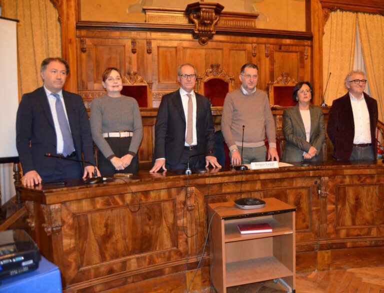 Consiglio Provinciale aperto sulla vertenza Beko di Comunanza