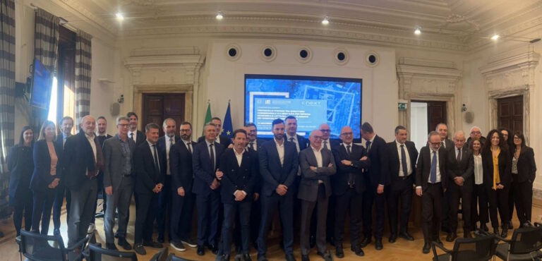 IMPRESE: SIGLATO IL PROTOCOLLO D’INTESA TRA IL COMMISSARIO CASTELLI E C.NEXT