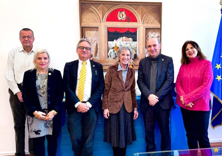 Donati a UniUrb i manoscritti del Fondo Eugenia Rigi Luperti